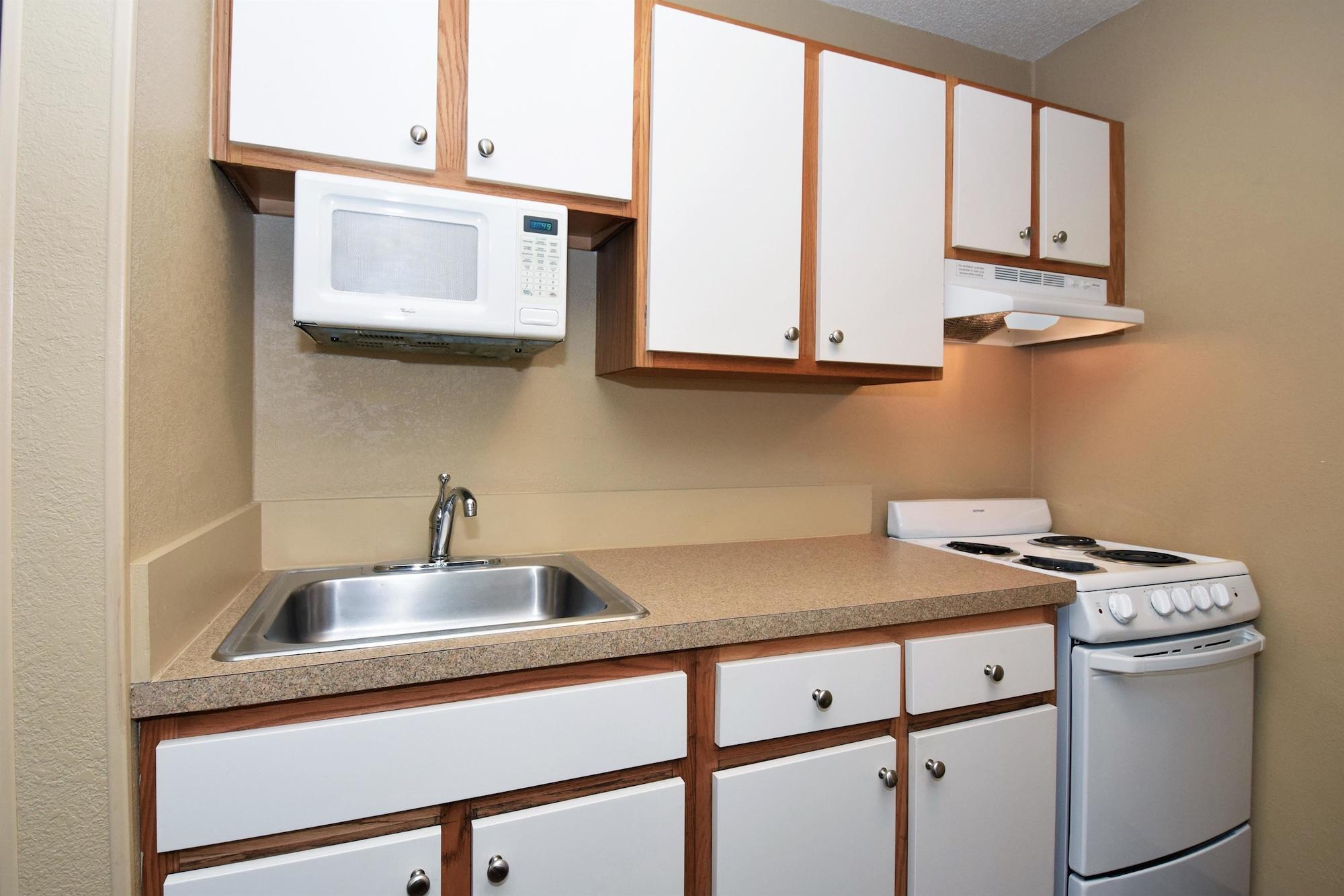 Extended Stay America Suites - Wichita - East Buitenkant foto